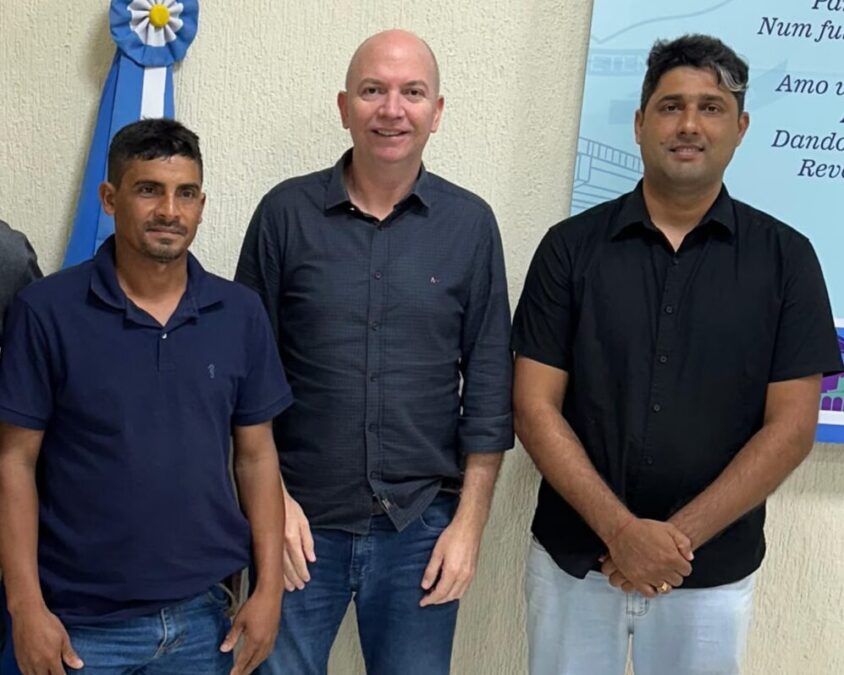Vereador Real participa de reunião com Gerlen Diniz e garante avanço na construção de pontes no Ramal da Lua Nova