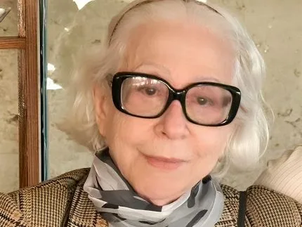 Fernanda Montenegro denuncia golpe com sua imagem na web: “Crime”