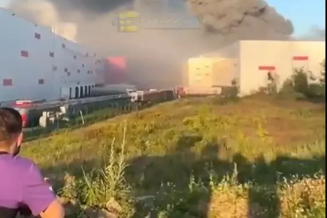 Ataque ucraniano deixa 7 mortos em armazém de supermercado na Rússia