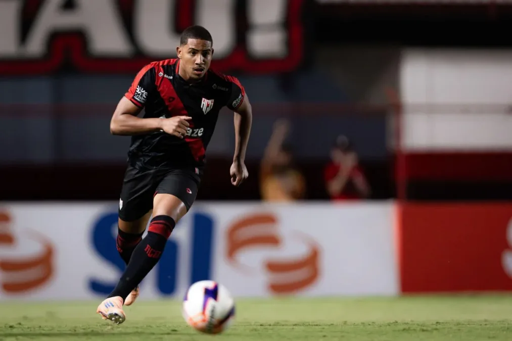Atlético-GO x Fortaleza: odds sugerem muitos na Série B; veja análise