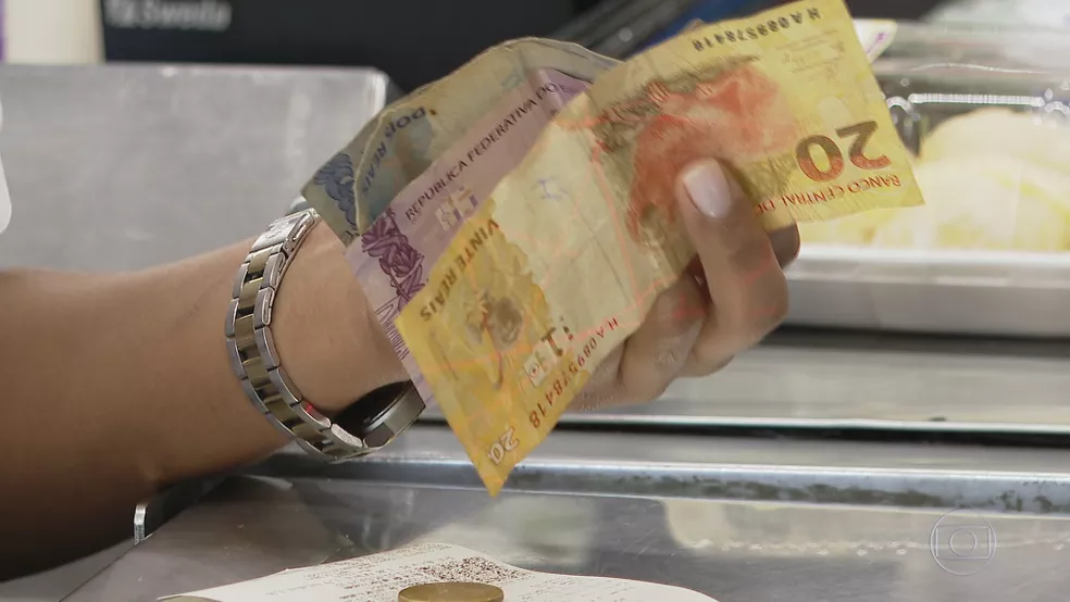 Inadimplência no Acre recua em junho e segue abaixo da média nacional.