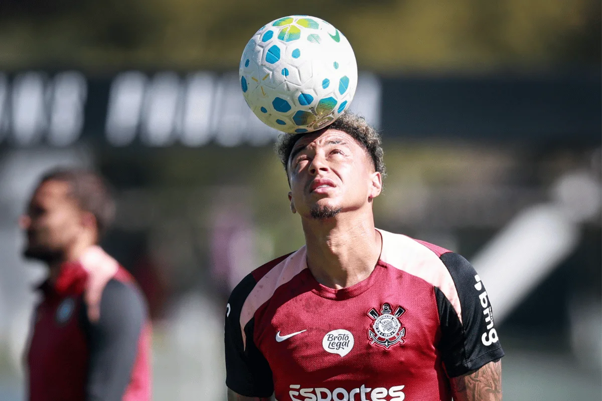 Corinthians: Garro brinca com Lingard após revés da Inglaterra na Copa