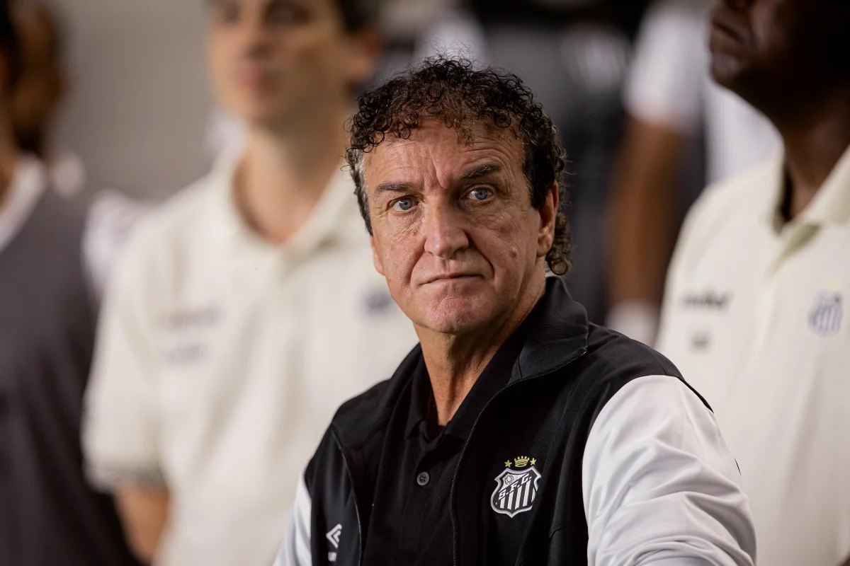 Cuca comemora vitória e confirma retorno de Neymar no Brasileirão