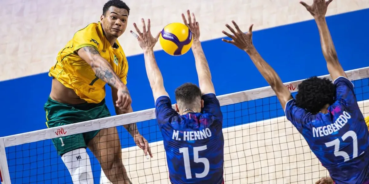 Brasil bate bicampeã olímpica França na Liga das Nações de vôlei