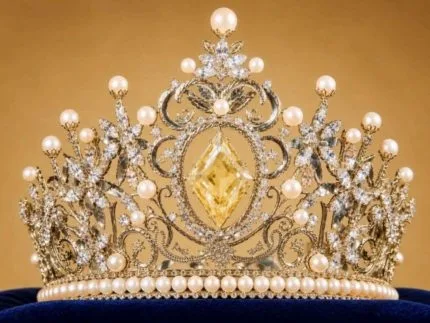 Coroa milionária? Joia da Miss Universe Brasil 2026 com ouro e pedras impressiona