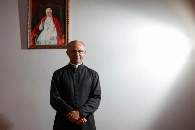 Excomunhão de padre é rara no Brasil; veja casos em que Igreja aplicou punição
