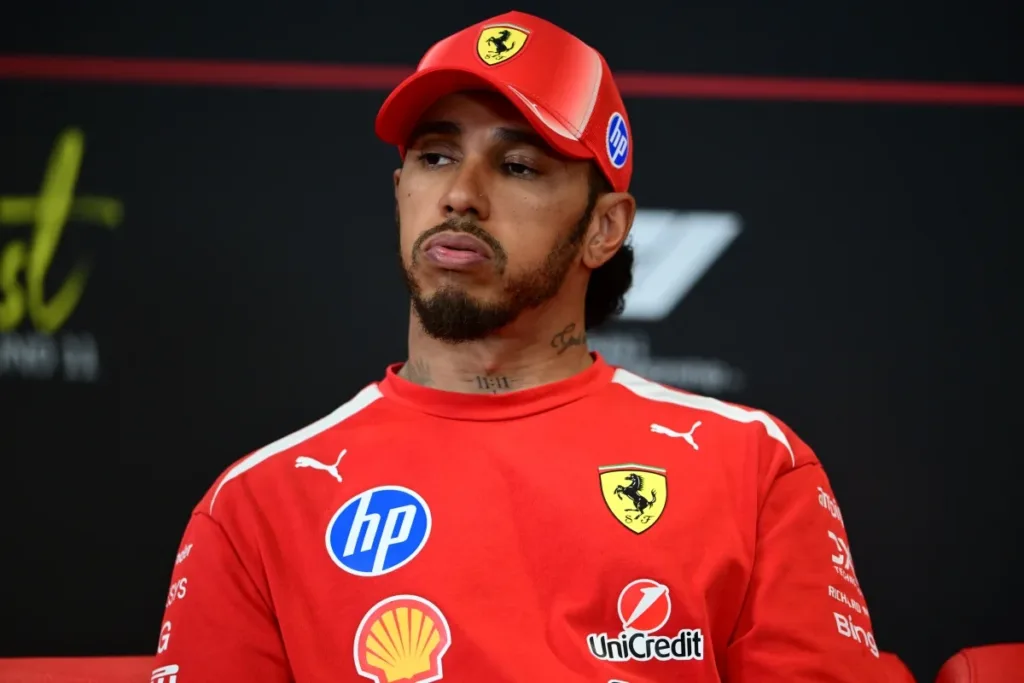 F1: Lewis Hamilton e Kimi Antonelli perdem posições após punições