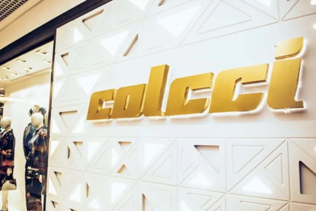 Fábrica de produção da Colcci e Fórum é atingida por incêndio grave