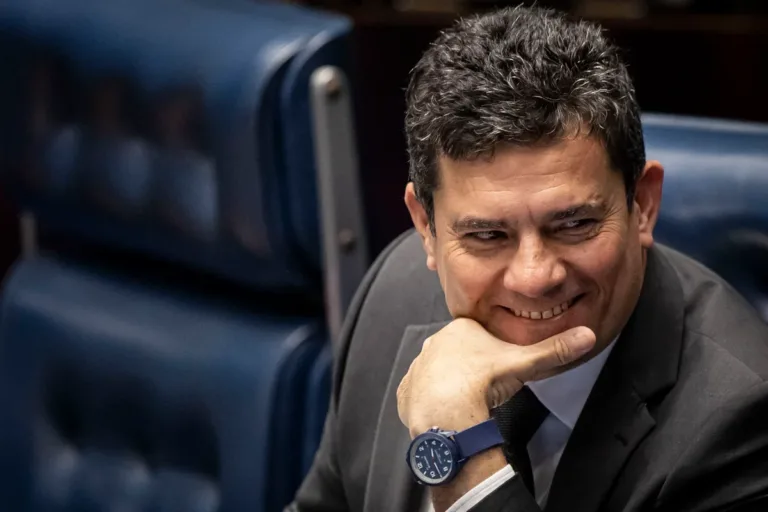 Genial/Quaest: Sergio Moro lidera cenários de 1º e 2º turnos no Paraná