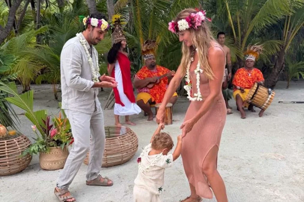 Gisele Bündchen mostra férias com filho de 1 ano e Joaquim Valente
