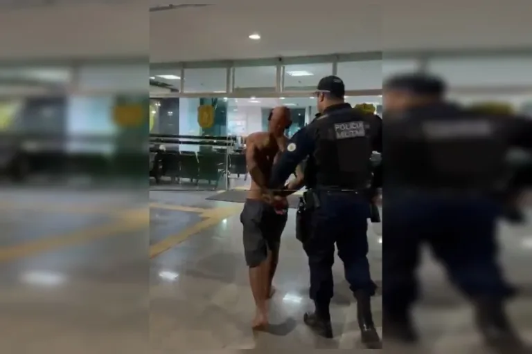 Homem é preso após esfaquear mulher em discussão por dívida de drogas