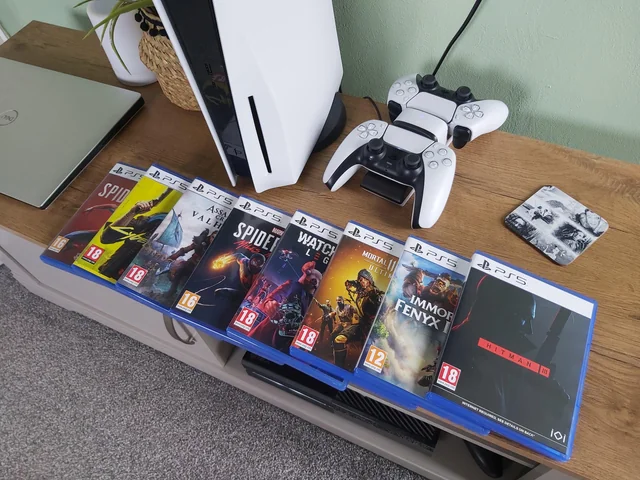 Sony anuncia fim dos discos físicos para novos jogos do PlayStation a partir de 2028