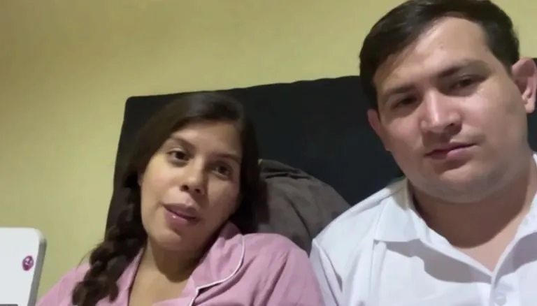 Mãe e bebê sobrevivem 30 horas sob escombros na Venezuela e emocionam com relato de fé