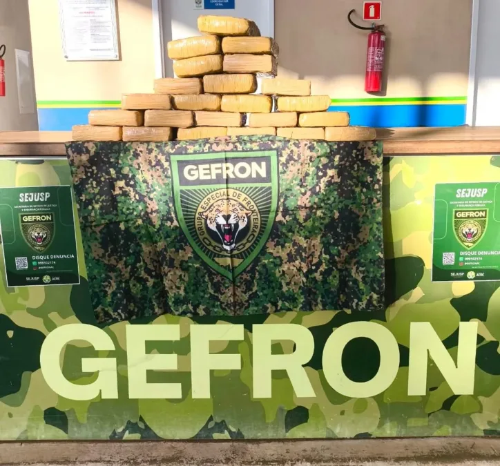 GEFRON apreende 23 tabletes de skunk durante operação em Senador Guiomard