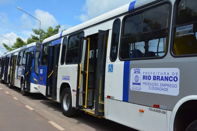 Lotações em Rio Branco podem ter passagem entre R$ 5 e R$ 6, prevê RBTrans
