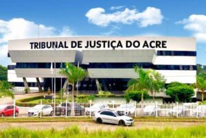 TJAC limita auxílio-saúde a 15% do subsídio e passa a exigir comprovação de despesas de magistrados.