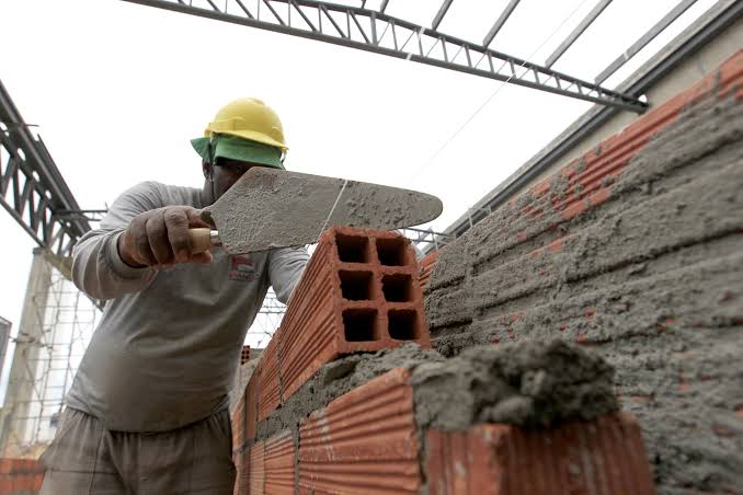 Construção civil no Acre lidera custo da Região Norte e dispara acima da média nacional