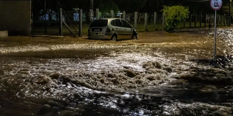 Paraná mantém dois mil pontos sob observação por conta do El Niño