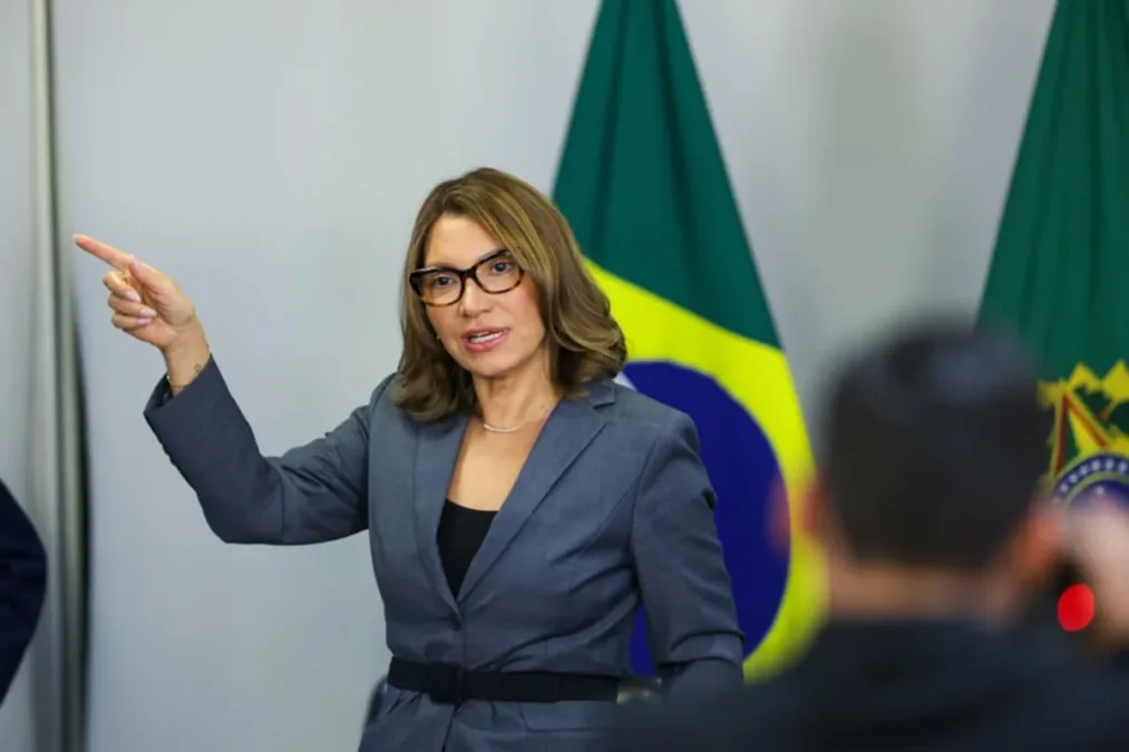 Exclusivo: ANPD vai suspender lives no Discord após pressão de Janja