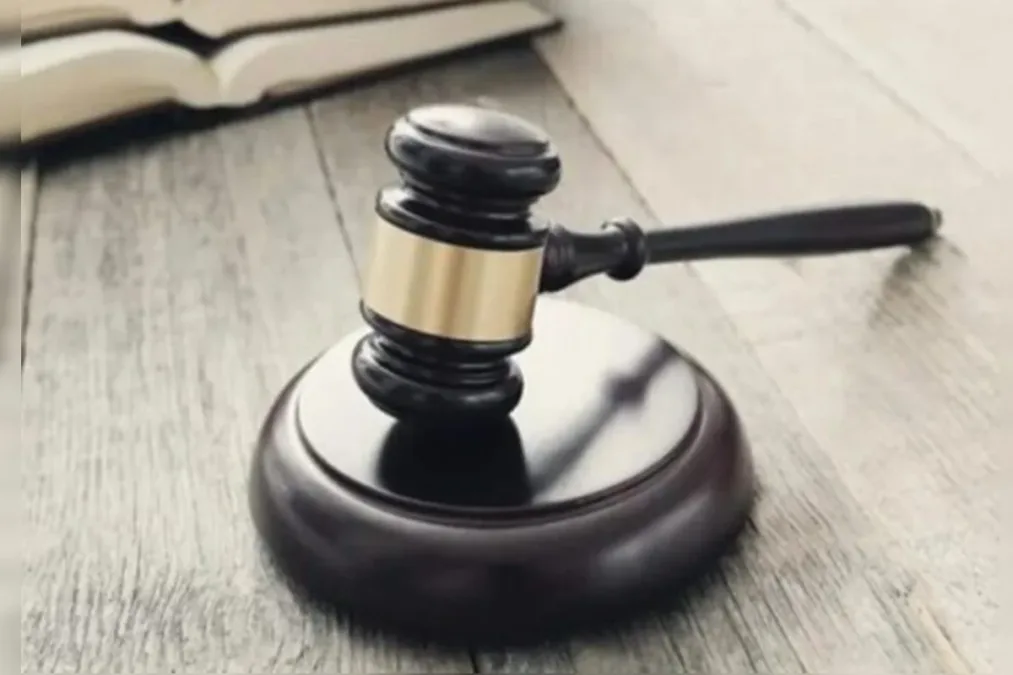 Juiz erra ao chamar decisão de sentença e gera confusão em processo