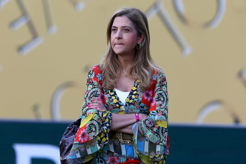 Leila Pereira fala sobre o fim da negociação do Palmeiras por Danilo
