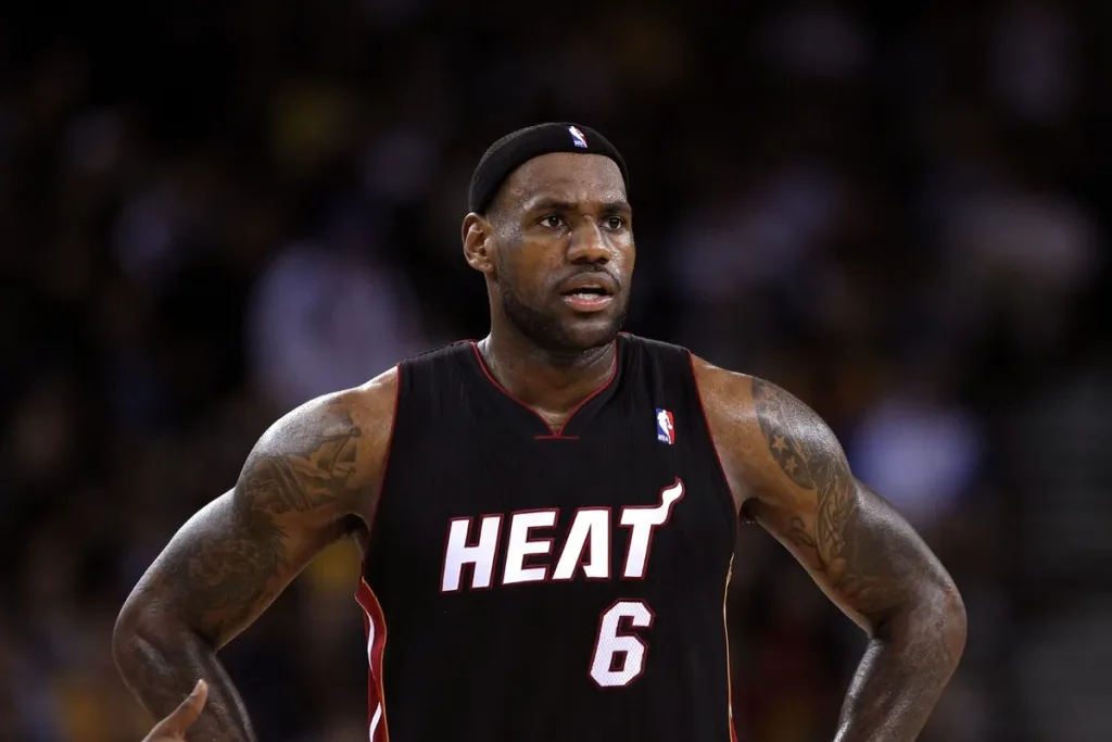 Miami Heat faz post por engano e "entrega" acerto com LeBron James