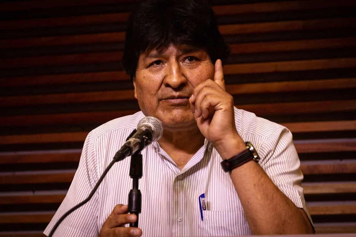 MP da Bolívia manda prender ex-presidente Evo Morales após protestos