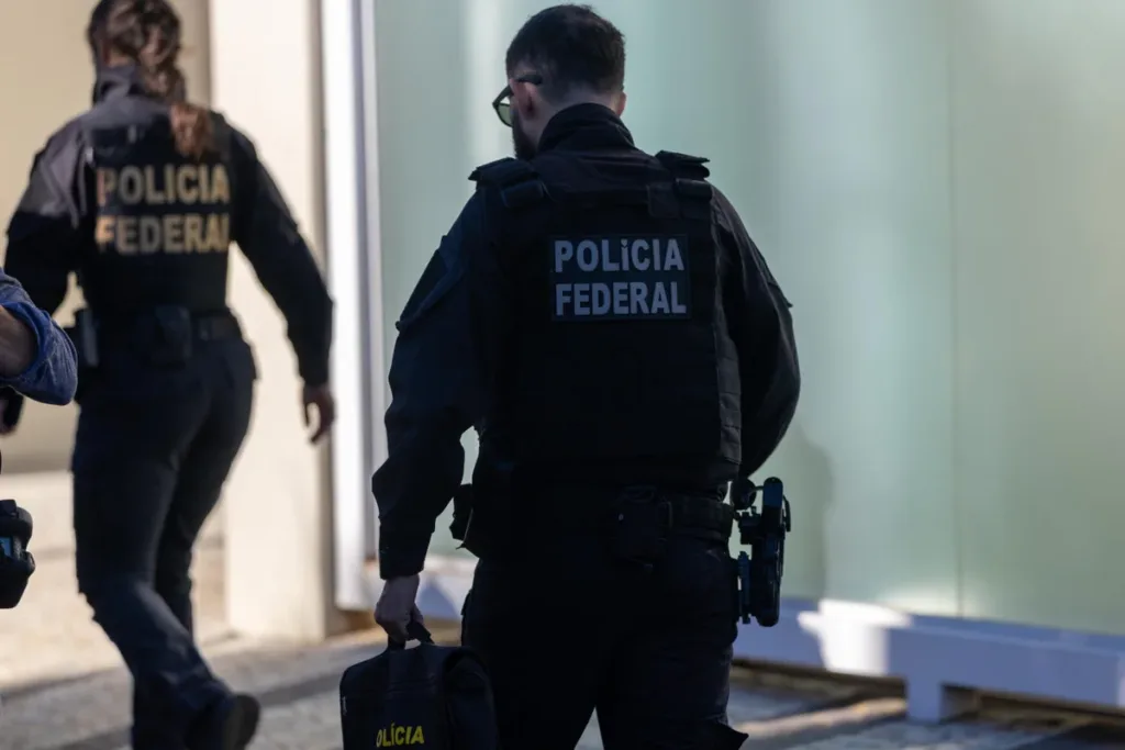 Operação da PF bloqueia R$ 2 bilhões de grupo ligado a jogos de azar