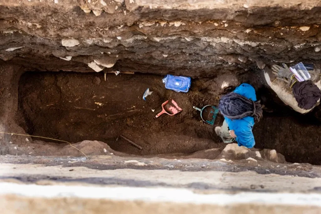 Ossos humanos com quase 3 mil anos são exumados em El Salvador