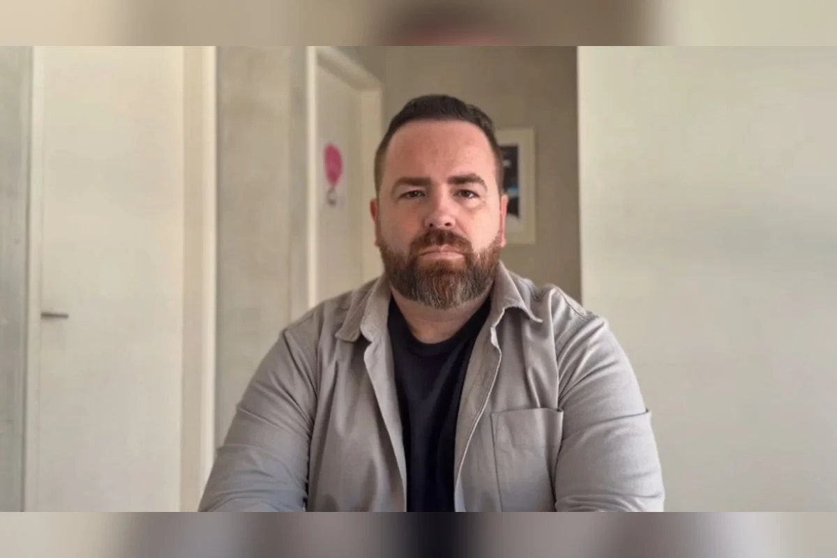 Pai de Henry pede perícia e questiona contatos de Jairinho na prisão