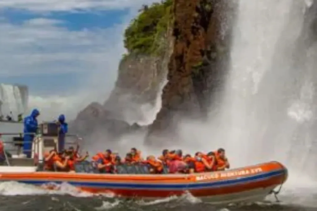 Passeio nas Cataratas do Iguaçu ficará suspenso após morte de holandês