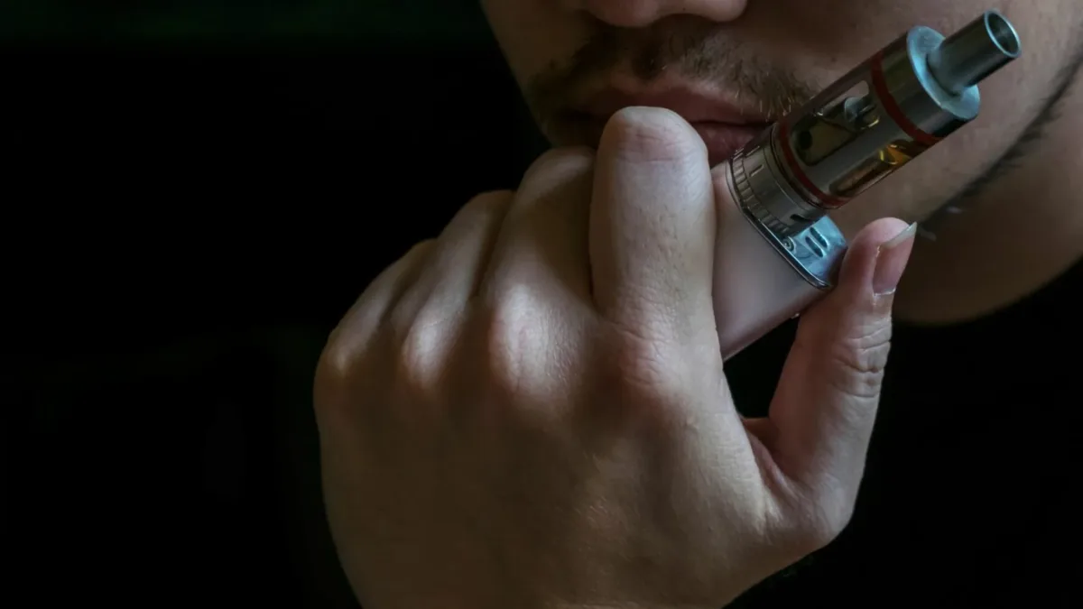Ar seco e vape formam combinação perigosa durante estiagem no Acre, alerta pneumologista