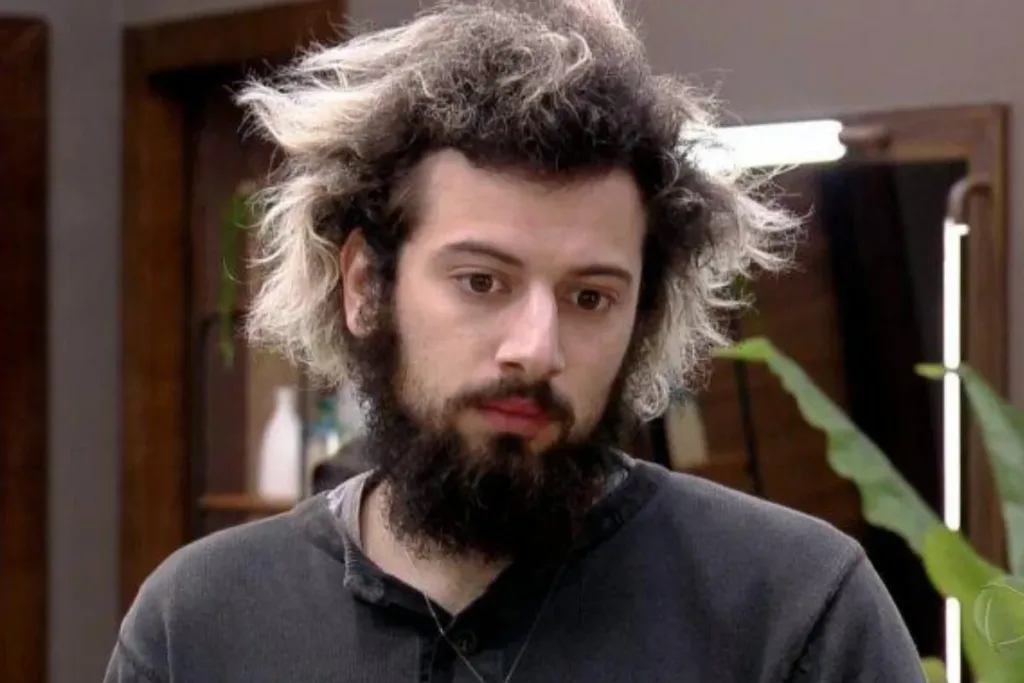 Quem é Lucas Strabko, o Cartolouco, acusado de agredir 3 ex-namoradas
