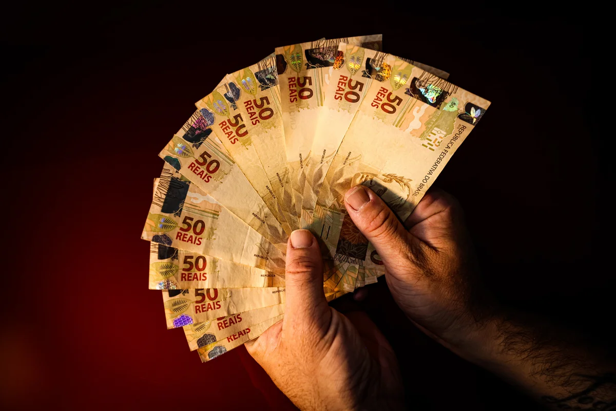 Receita libera pagamento do 3º lote de restituição do Imposto de Renda