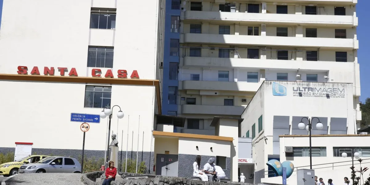 Crédito do FGTS para Santas Casas é prorrogado até 2030