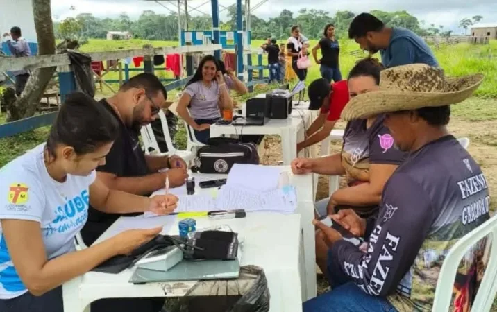 Saúde Itinerante em Sena Madureira leva atendimentos médicos para moradores dos ramais.