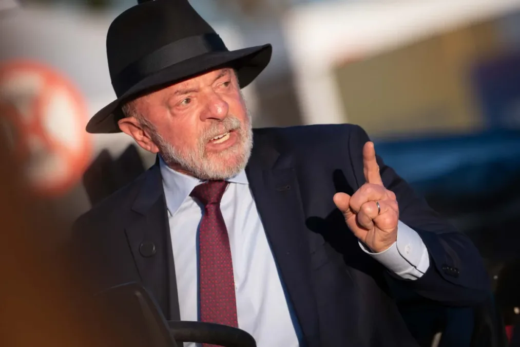 Tarifaço é enredo construído pela família Bolsonaro, diz governo Lula