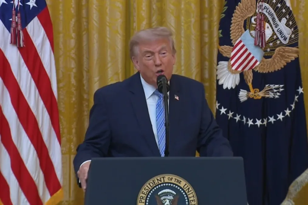 Trump acusa a China de interferir no sistema eleitoral dos EUA