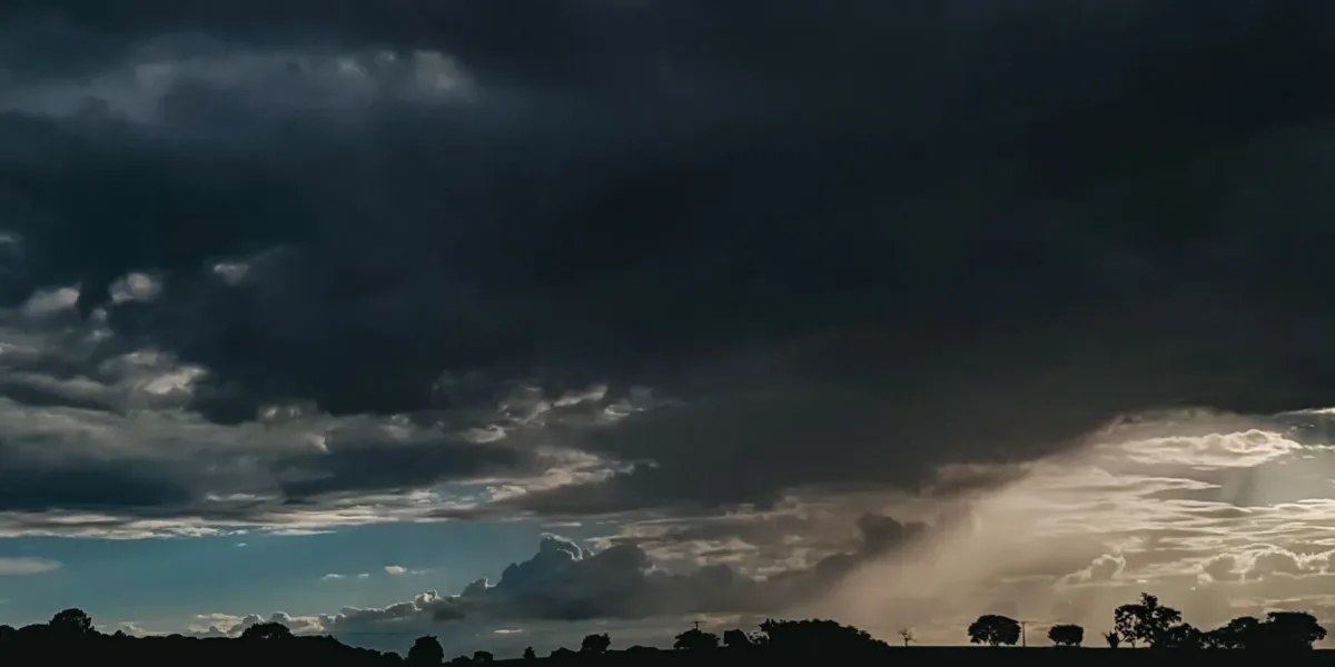 Rio Grande do Sul terá chuva intensa e ventos de até 100 km/h