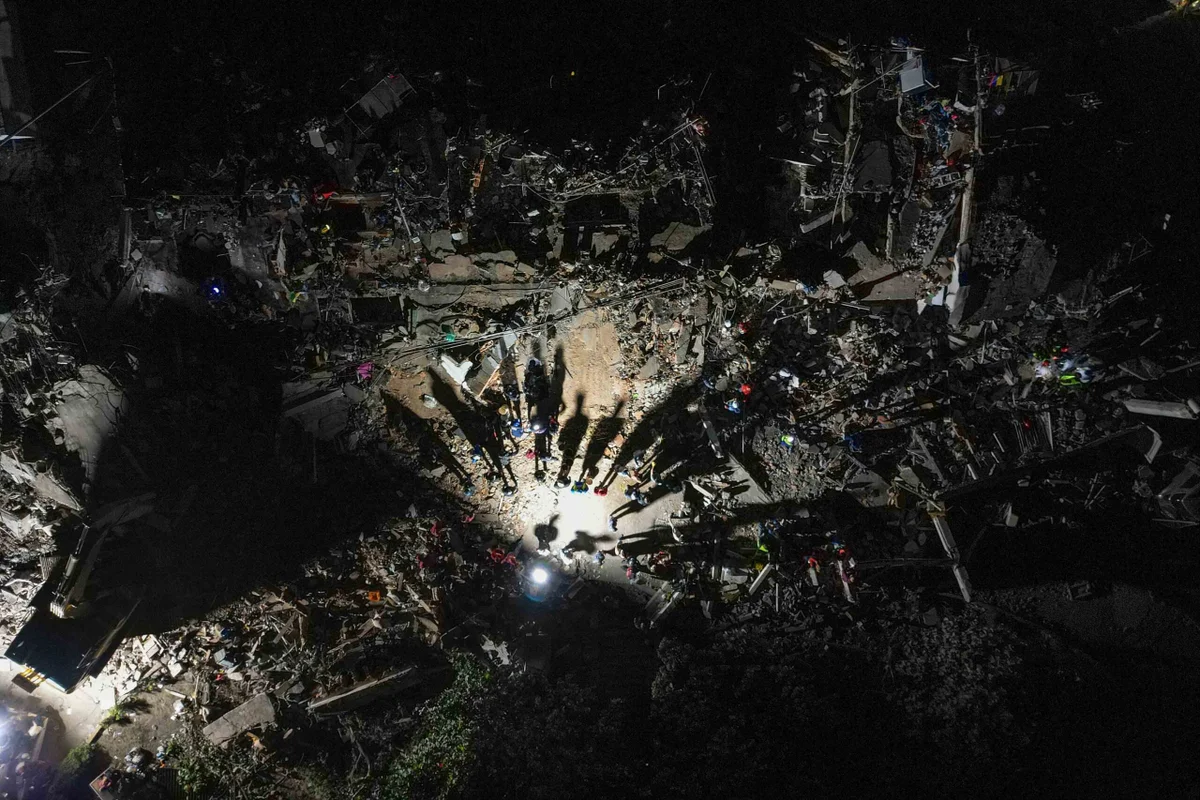 Venezuela atualiza balanço e já são 4.561 mortos após terremotos