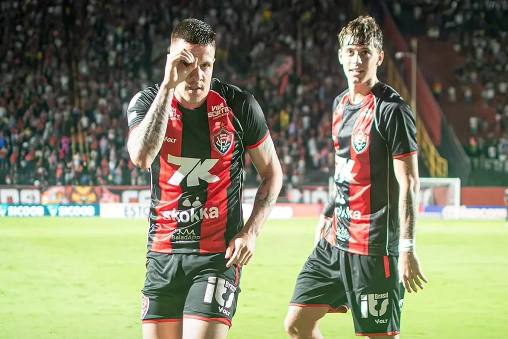 Vitória garante triunfo em cima do Vasco na volta do Brasileirão