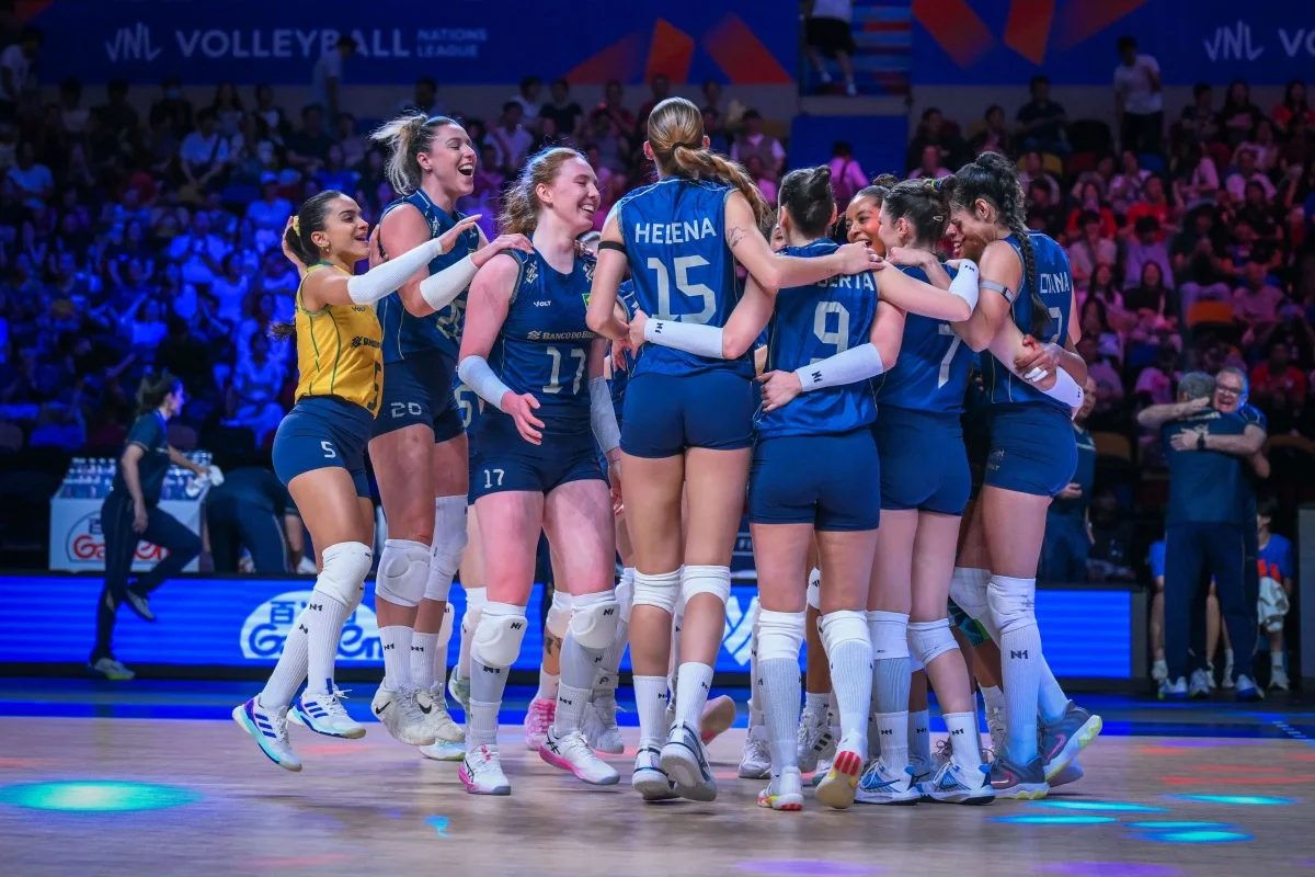 VNL: Brasil derrota a Itália em jogão e garante vaga na final