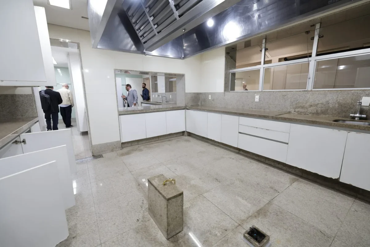 MG: especialistas apontam irregularidade em doação de bens de palácio