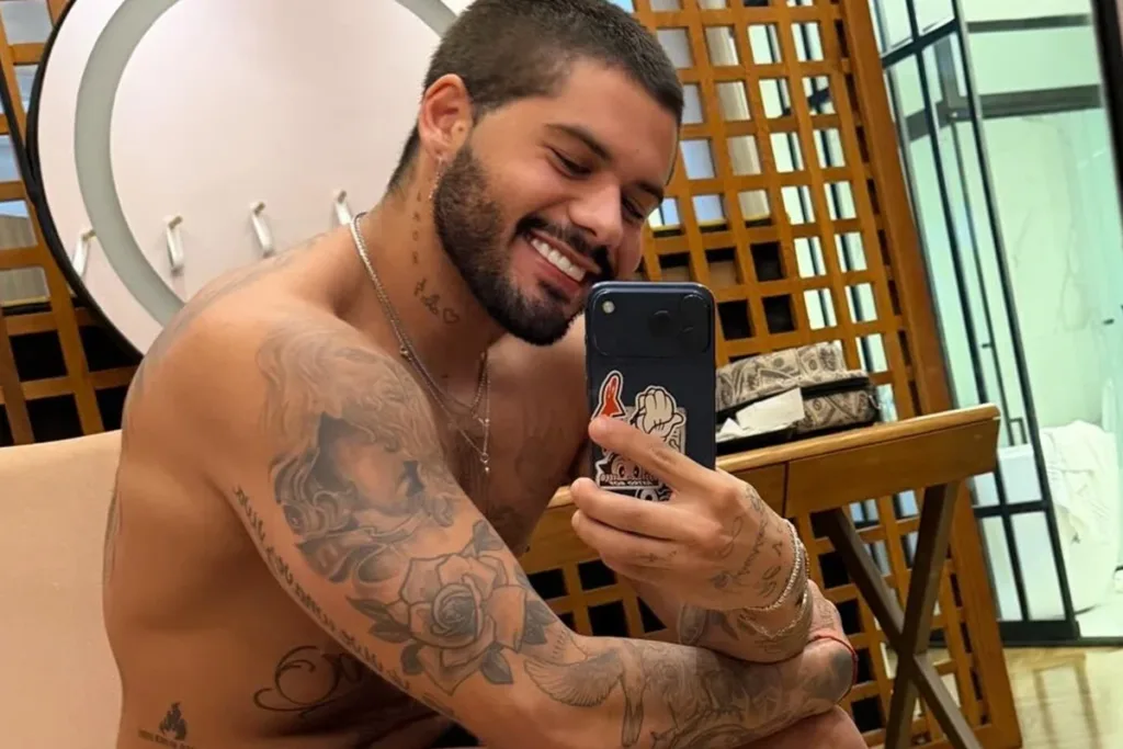 Zé Felipe faz publicação após flagra com Lara Jucá: "Modo caralho"