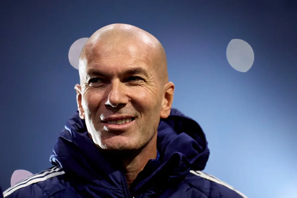 Zidane terá salário de R$ 1,75 milhão na seleção francesa