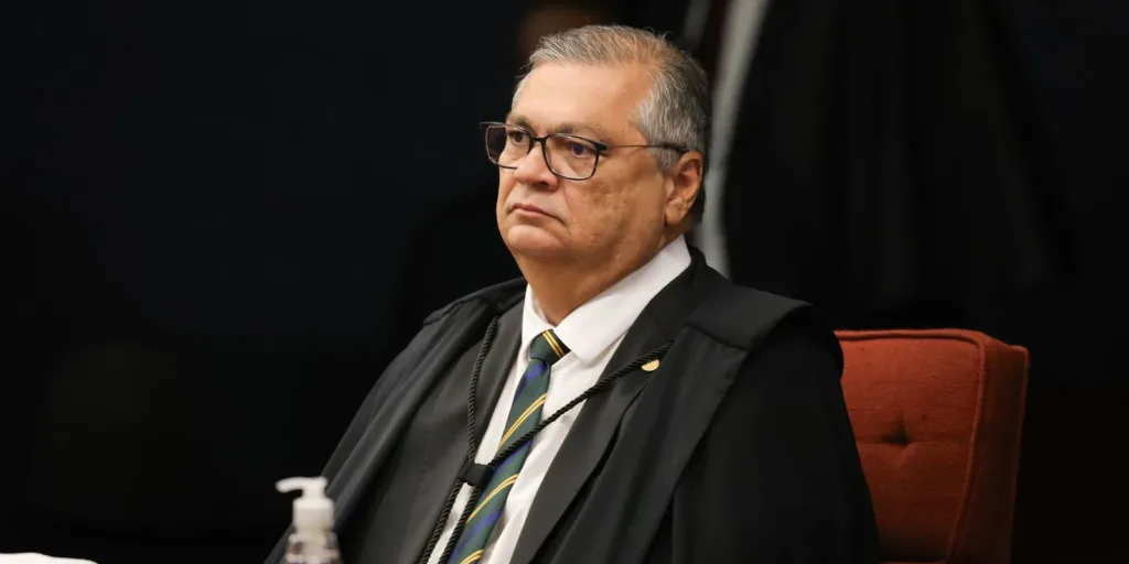 Dino autoriza PF a acessar investigação sobre produtora do Dark Horse