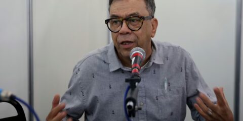 Morre, em Salvador, o poeta e ativista Luis Turiba