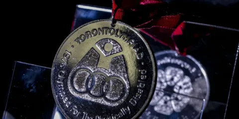 Familiares celebram legado de primeira medalha paralímpica do Brasil