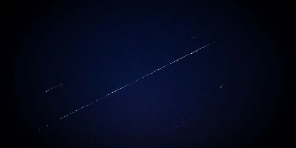 Proliferação de satélites põe em risco observações astronômicas
