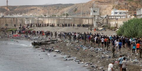 ONG culpa Marrocos por “desespero” de imigrantes rumo a Europa